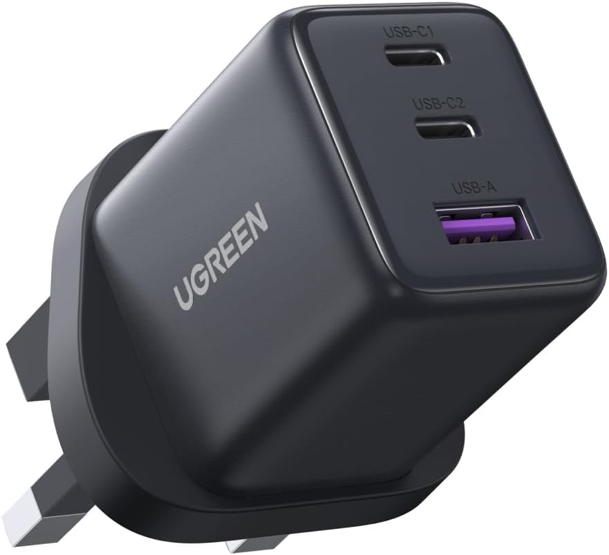 UGREEN GaN Fast Charger 30W Dual USB-C+USB-A Port Power Adapter | Charges iPhone,Samsung,iPad,AirPods and USB-C Laptops,for Home,Office and Travel