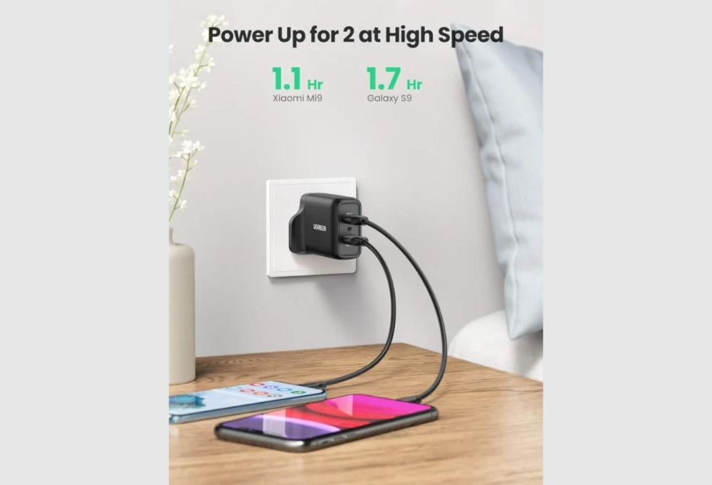 UGREEN USB Fast Charger UK (Black)